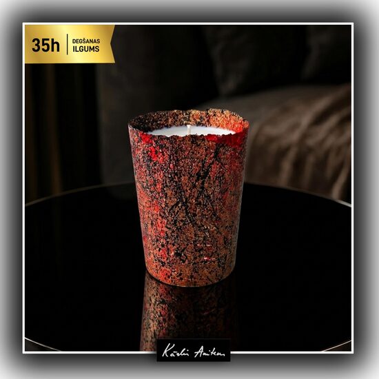 Svece no kolekcijas "Lidojošā krāsa"